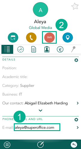 Mobile CRM: Send email or SMS -app-screen