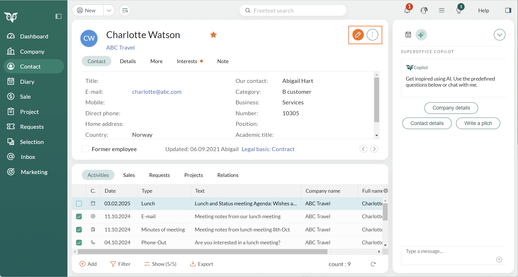 Contact - Edit and Tas buttons in the upper-right corner -screenshot